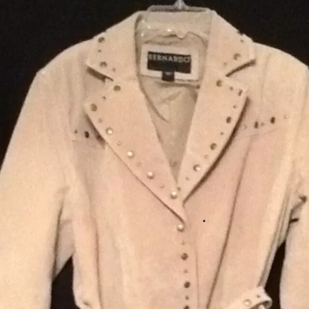 Bernardo Tan Suede Classy Studded Jacket SIZE MED